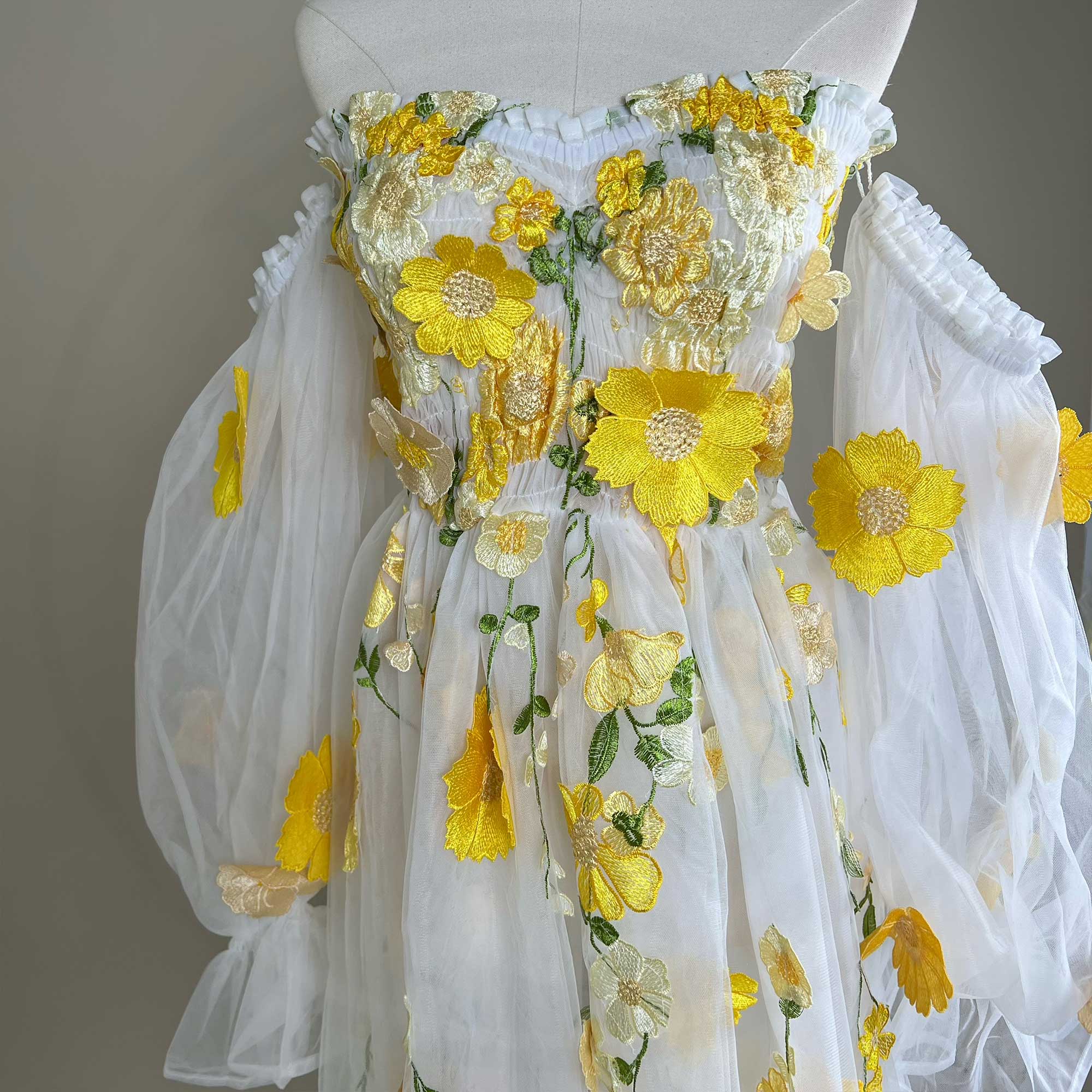 ดอน&จูดี้ ชุดเดรสผ้าออร์แกนซ่า - Embroidery Daisy บทวิจารณ์และราคา