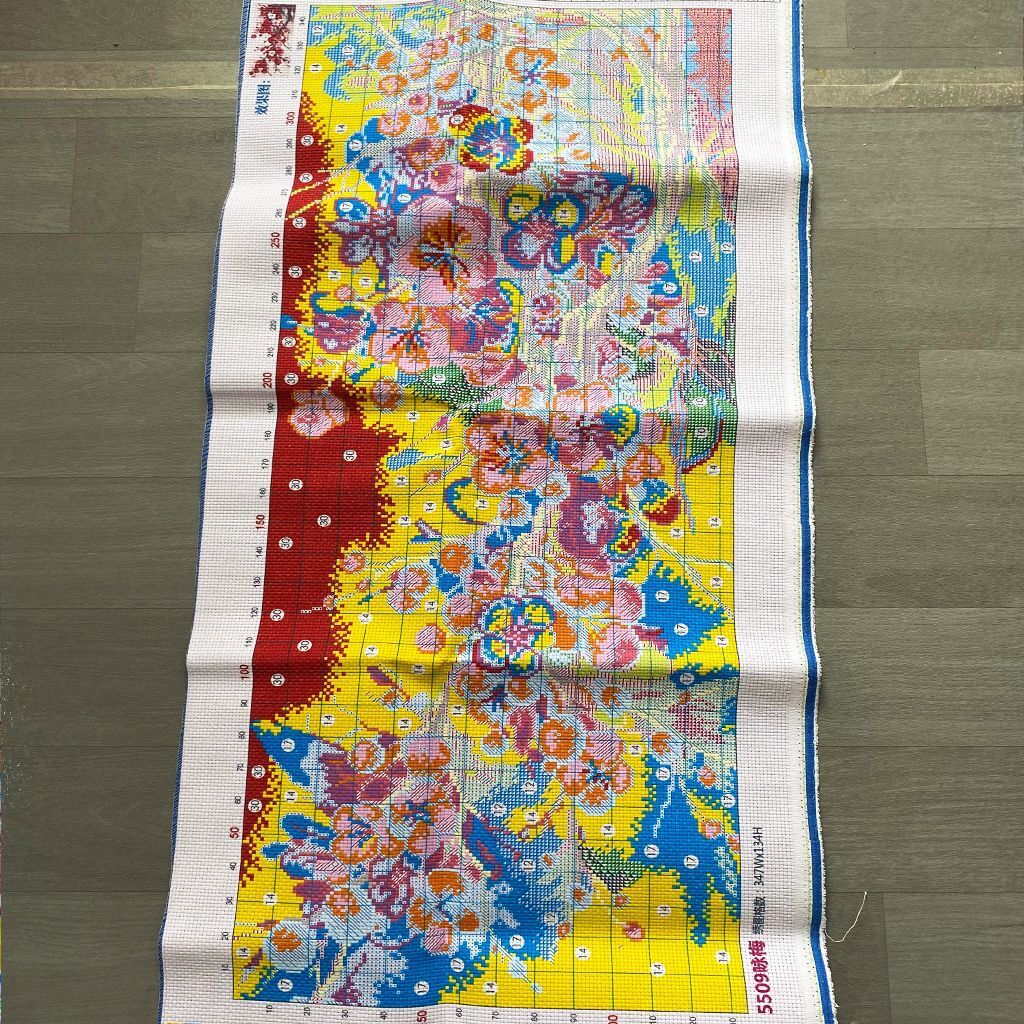 ชุดพิมพ์ลายดอกไม้สีแดงเย็บปักถ - Embroidery X Stitch บทวิจารณ์และราคา